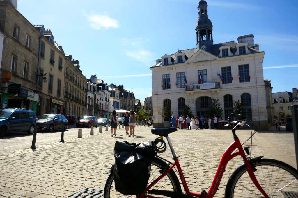 La mairie d'Auray et le vélo