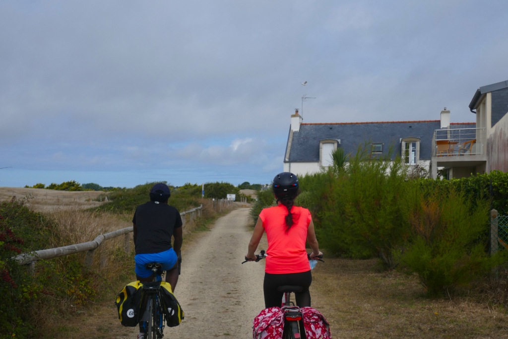 Cyclotourisme en Bretagne sur petits chemins