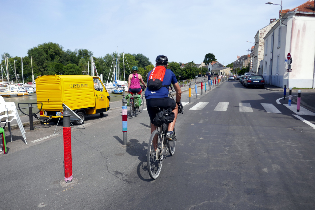 Noirmoutier à Nantes à vélo, l'occasion de faire du cyclotourisme à côté des bateaux