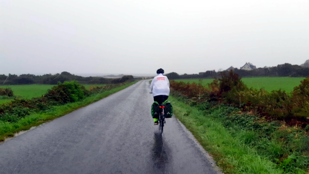Cyclotourisme sous la pluie