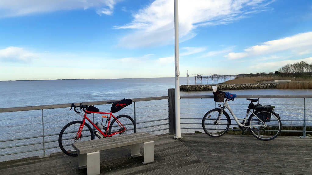 Voyage à vélo au port de Callonges